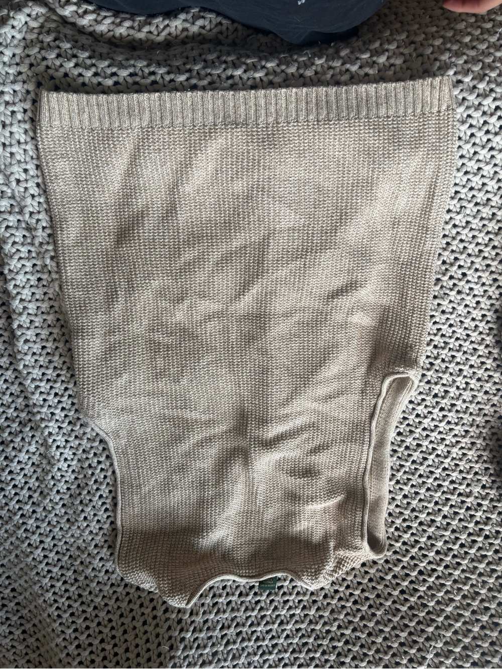 Cambridge Classics Men's Cream Knit Button Vest - Picture 5 of 5